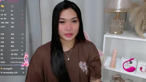 CLAIRE online show from July 17, 6:24 pm