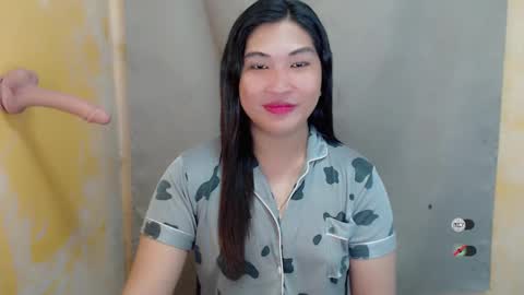 CLAIRE online show from December 16, 7:00 pm