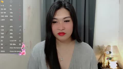 CLAIRE online show from November 11, 9:53 am