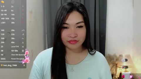 CLAIRE online show from November 14, 5:17 am