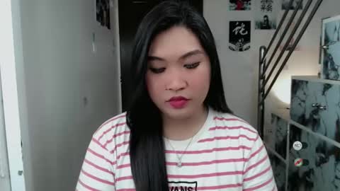 CLAIRE online show from February 14, 5:15 am