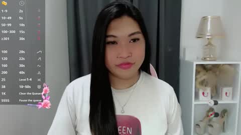 CLAIRE online show from February 22, 5:08 am