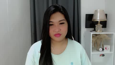 CLAIRE online show from March 8, 4:27 am