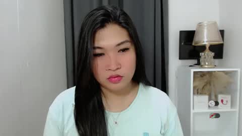 CLAIRE online show from March 14, 4:51 am