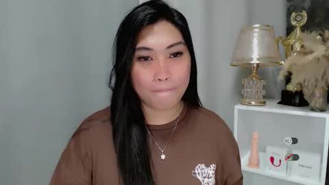 CLAIRE online show from March 29, 3:28 am