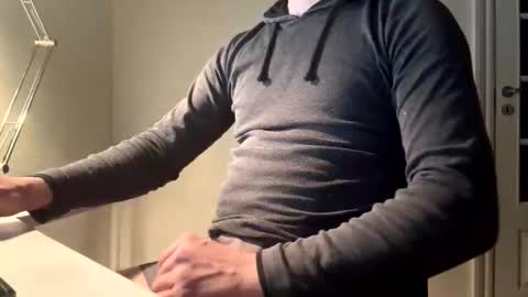 Snapshot of clamshive7 chatting on October 27, 3:43 am clamshive7 online show from October 27, 3:43 am