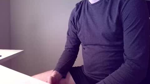 clamshive7 online show from November 15, 12:08 am