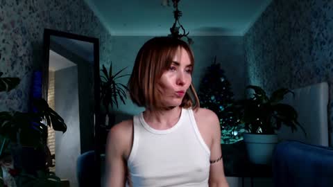 Clara online show from December 8, 6:17 pm