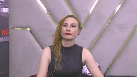 Mistress Clara online show from November 19, 11:49 pm