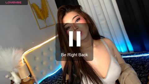 Snapshot of claraakhasova chatting on December 4, 9:13 pm Samantha online show from December 4, 9:13 pm