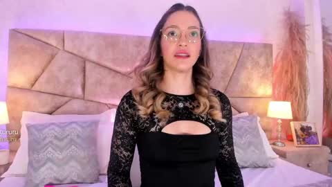 Clara del mar online show from May 19, 10:32 am