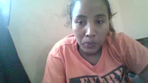 Snapshot of clarah0123 chatting on December 3, 8:38 am Clarah0123 online show from December 3, 8:38 am