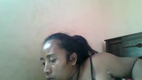 Snapshot of clarah0123 chatting on January 13, 10:36 am Clarah0123 online show from January 13, 10:36 am