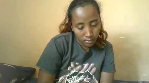 Snapshot of clarah0123 chatting on September 13, 8:25 am Clarah0123 online show from September 13, 8:25 am