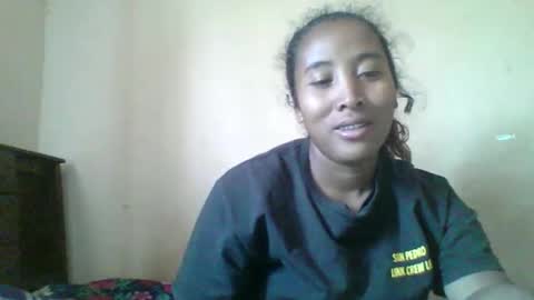 Clarah0123 online show from September 26, 8:29 am