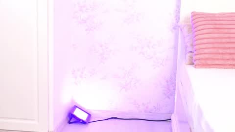 ClaraHazel online show from November 18, 4:28 am