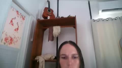 claralafontaine online show from April 5, 7:27 am