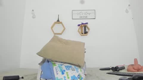 clarise_cooper online show from October 7, 9:39 am