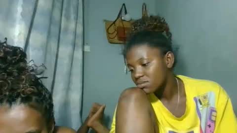 clarisse98 online show from December 2, 2:56 pm