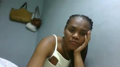 clarisse98 online show from December 18, 6:14 pm