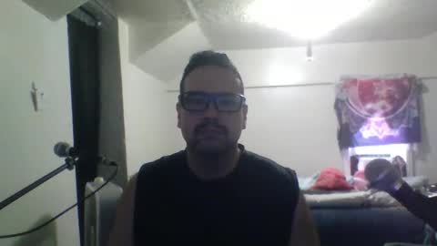 Snapshot of clark_kent1986 chatting on April 25, 1:25 pm clark_kent1986 online show from April 25, 1:25 pm