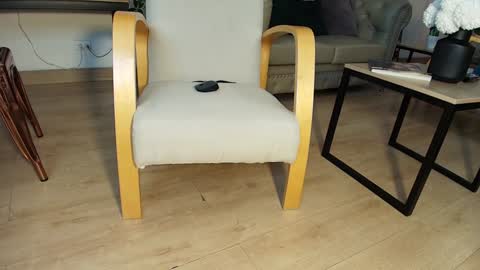 clark_strong online show from January 8, 11:41 pm