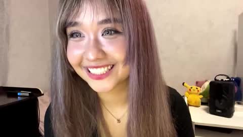 Lara online show from November 4, 6:18 pm