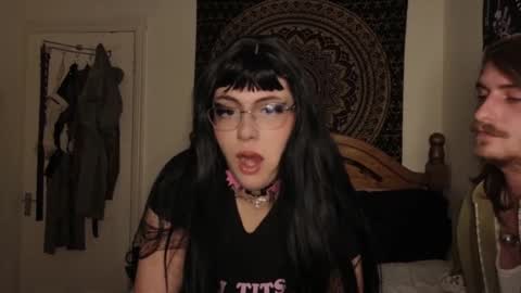 Snapshot of classstrugglecutie chatting on September 29, 11:37 am Thalia Quinn online show from September 29, 11:37 am