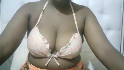 classy_zoey online show from February 10, 2:37 am