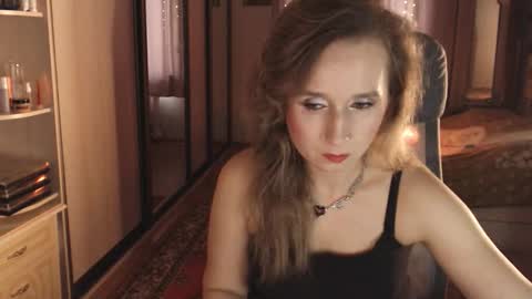 Snapshot of classyinna chatting on September 26, 8:51 am classyinna online show from September 26, 8:51 am