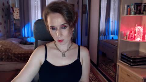 Snapshot of classyinna chatting on October 9, 8:45 am classyinna online show from October 9, 8:45 am