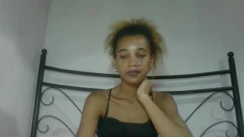 claudianne online show from February 25, 11:09 am