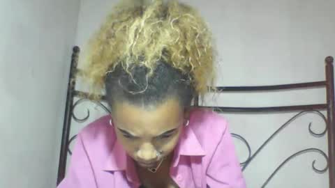 claudianne online show from March 18, 6:05 am