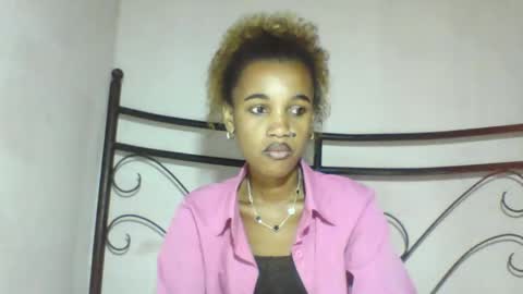 claudianne online show from April 1, 5:41 am