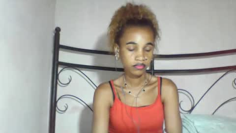 claudianne online show from May 18, 6:19 am