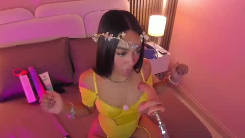 Snapshot of clawdeen__wolf chatting on September 20, 7:26 pm clauwdeen wolf online show from September 20, 7:26 pm