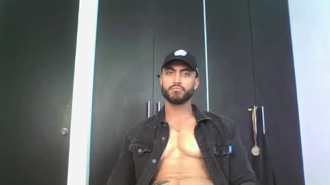 Clay online show from April 21, 5:28 pm