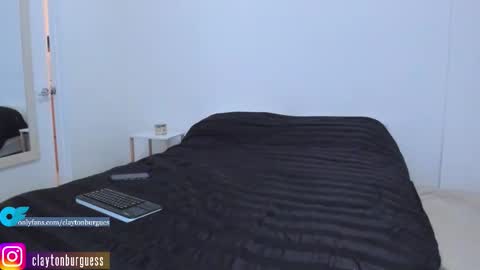 Snapshot of claytonburgues chatting on December 19, 12:17 am claytonburgues online show from December 19, 12:17 am