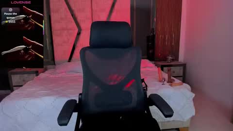 Cleo Adams online show from October 8, 4:54 am