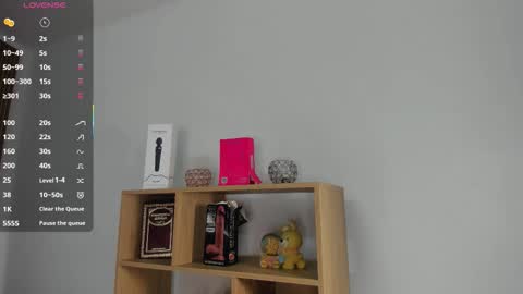 Cleo Adams online show from October 21, 4:24 am