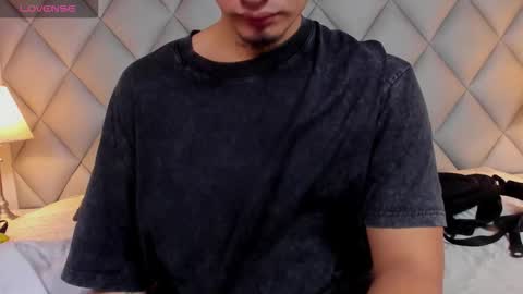 clement_reyes online show from February 11, 10:42 am