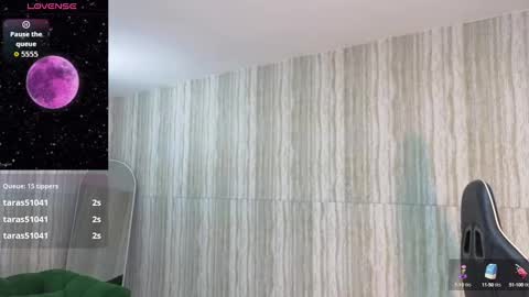 Clementine online show from October 3, 11:51 am