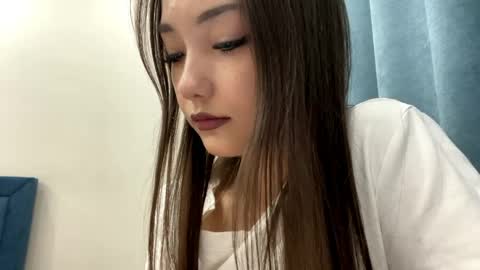 Snapshot of clementinecampion chatting on May 19, 3:18 pm Viki online show from May 19, 3:18 pm
