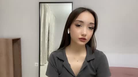 Snapshot of clementinecampion chatting on June 24, 5:12 pm Viki online show from June 24, 5:12 pm