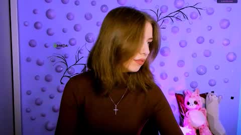 Snapshot of cleo_cool chatting on March 11, 9:37 am ur Cleo online show from March 11, 9:37 am