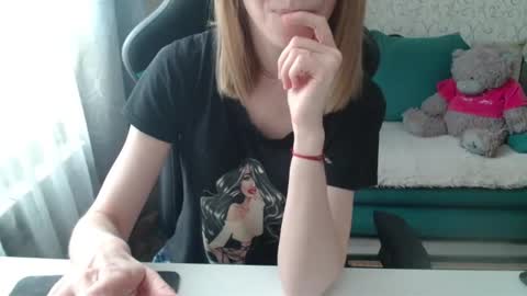 Cleo Sertori  online show from April 27, 1:31 pm