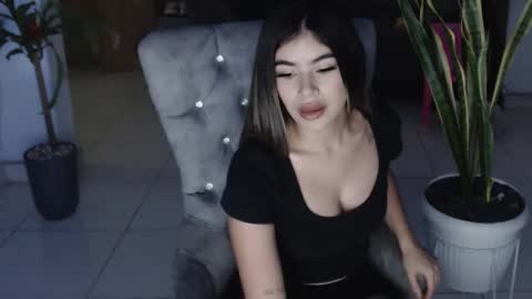 cleo  dani online show from May 17, 11:34 pm