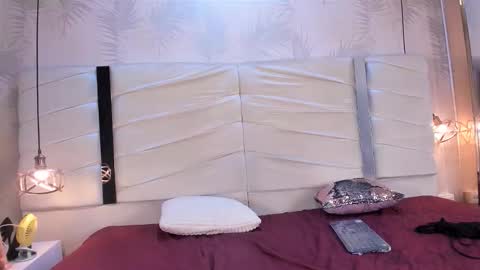       online show from November 11, 5:51 am