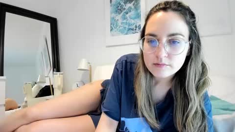Snapshot of cleolane chatting on March 6, 11:20 pm Cleolane online show from March 6, 11:20 pm