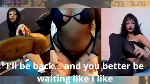 Snapshot of cleoopatraa__ chatting on October 1, 12:22 pm cleoopatraa__ online show from October 1, 12:22 pm